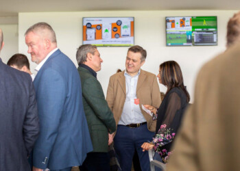<a href="https://www.wbmencap.org/product/purchase-race-day-2025-photos/?pid=Q60B2124" target="_blank">CLICK TO BUY THIS PRINT (Q60B2124)</a>
